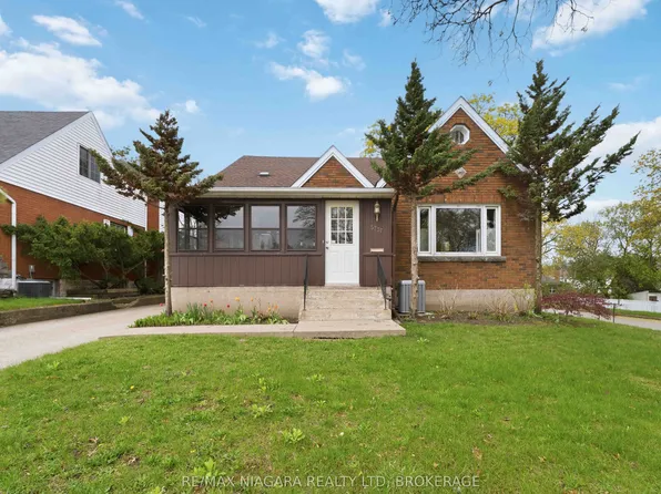 5737 Lowell Ave, Niagara Falls, ON L2G 4E4