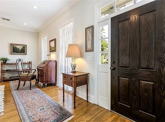 5th image of 11 Leeward Ct