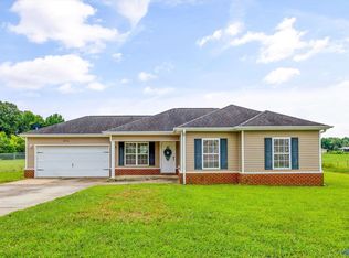 676 Boles Rd, Hazel Green, AL 35750
