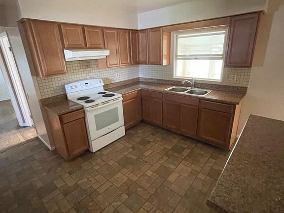3rd image of 8379 Beta Ave