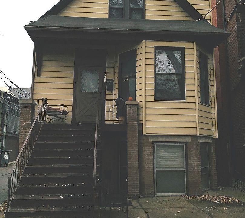1st image of 1542 W Wrightwood Ave