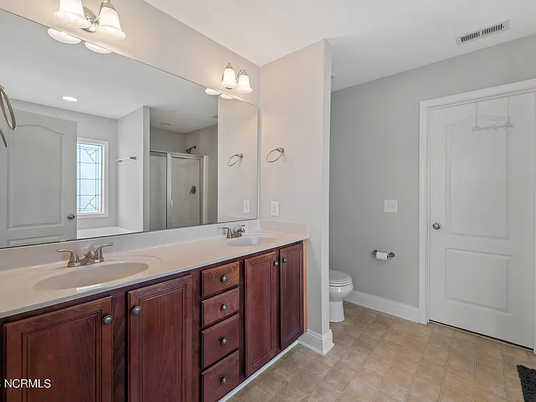 270 Silver Hills Dr — Photo 19