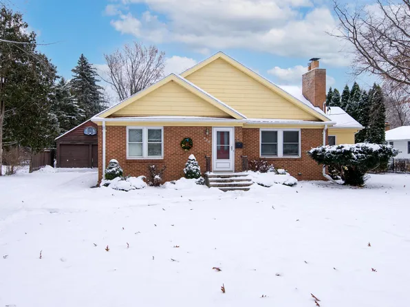 926 Congress St, Neenah, WI 54956