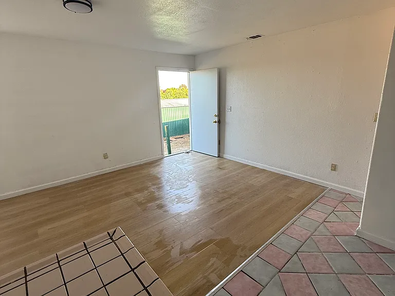 9135 Rogers Rd #1 — Photo 13