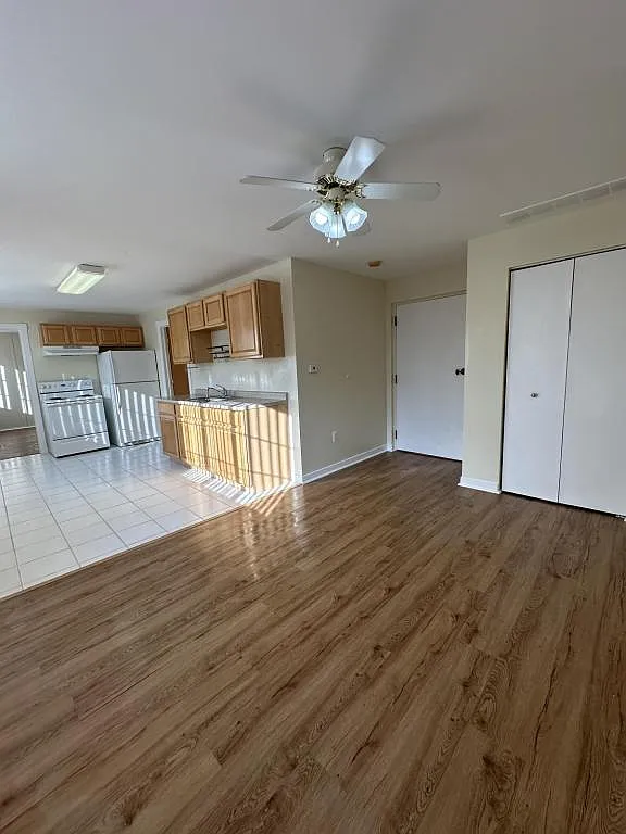 420 North St — Photo 3