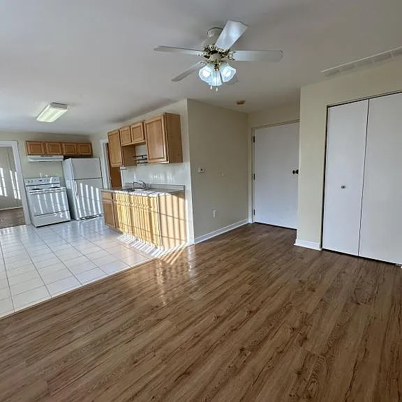 420 North St — Photo 3