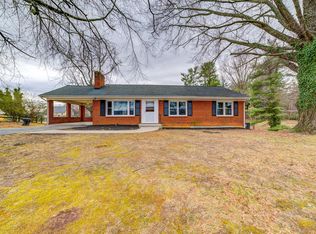 4913 Keagy Rd, Roanoke, VA 24018