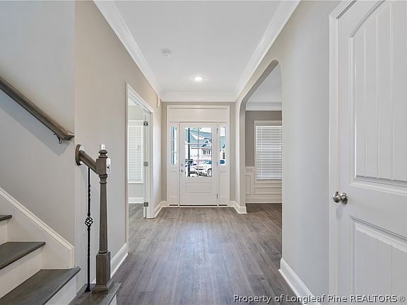 4th image of 191 Norwich Lot 267