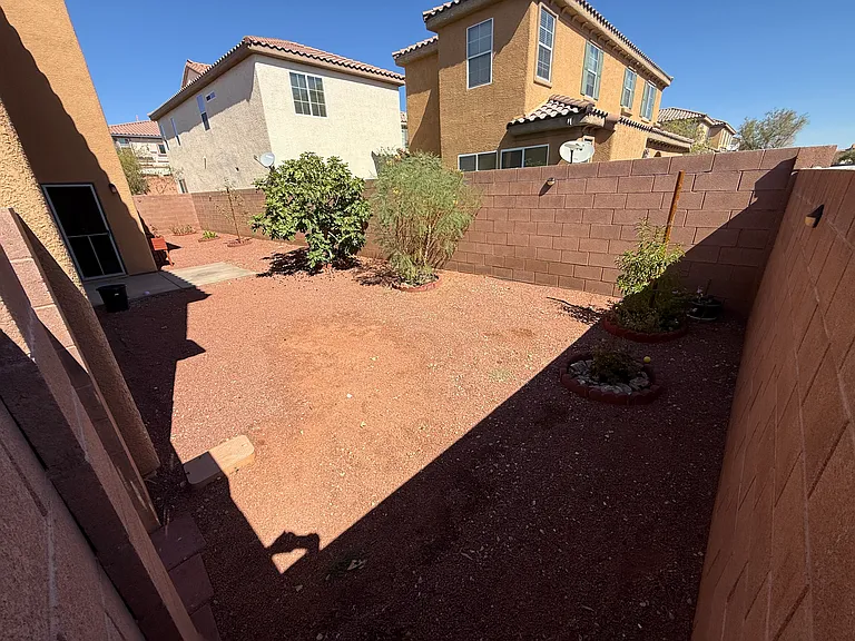 Waylon Ave — Photo 14