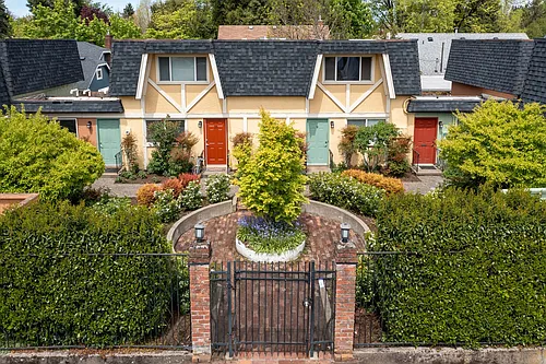 Kellsv Photo 1