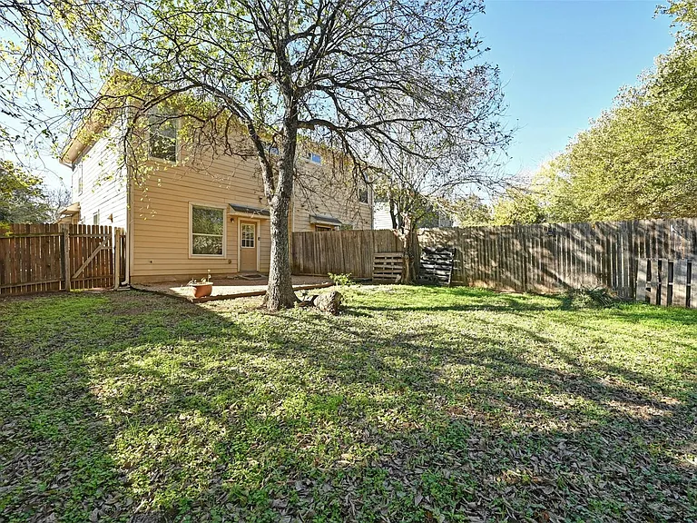 2412 Allred Dr #A — Photo 20