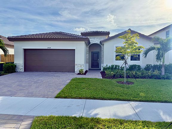 5th image of 2464 SE 29th Dr