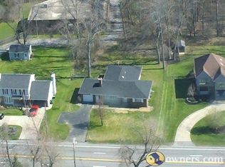 5131 Lake Shore Rd, Hamburg, NY 14075