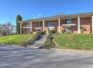 1904 W Manor Ct #C, Kingsport, TN 37660