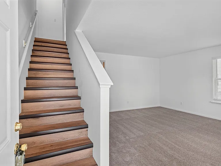 2409-2411 Northampton Dr. — Photo 22