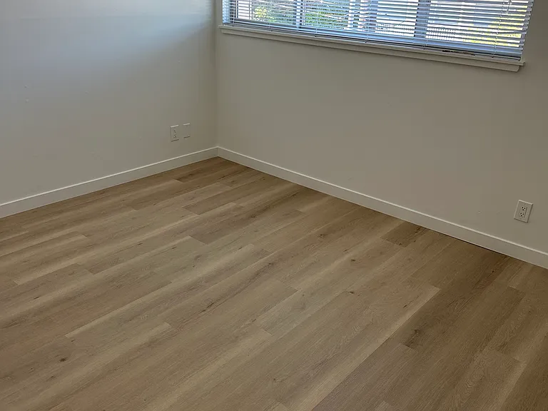 215 Valley St #401 — Photo 15