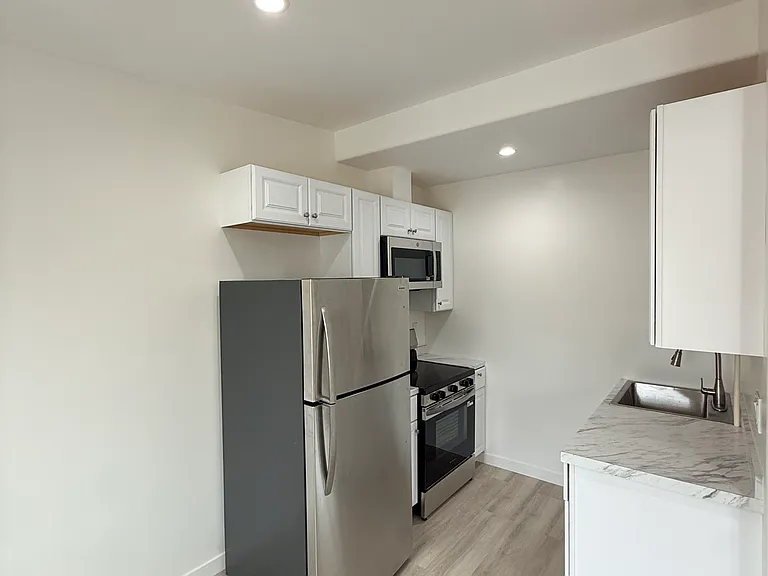 145 Ann Ave #A — Photo 3