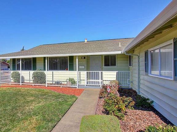 3rd image of 6201 Rushmore Dr