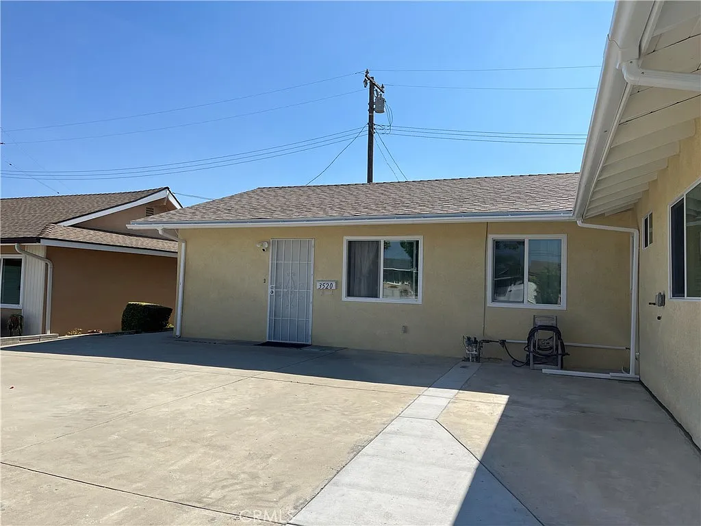 Building Photo - 3520 S Gauntlet Dr