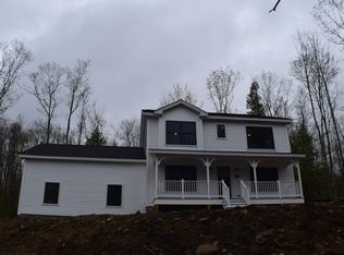 3 Dixon Rd, Lebanon, ME 04027