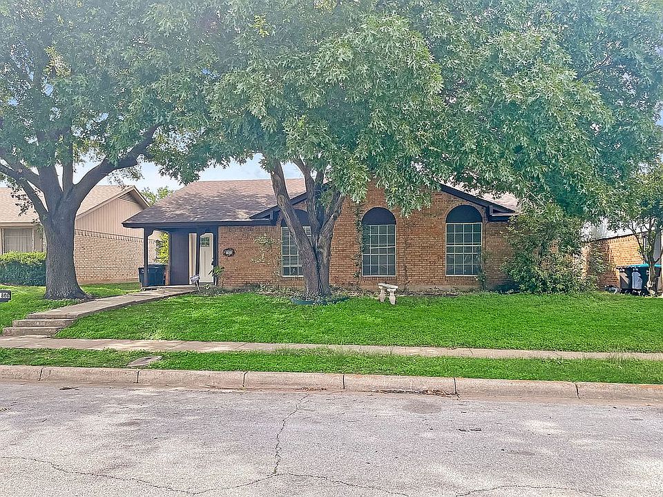 1st image of 1808 Christopher Dr