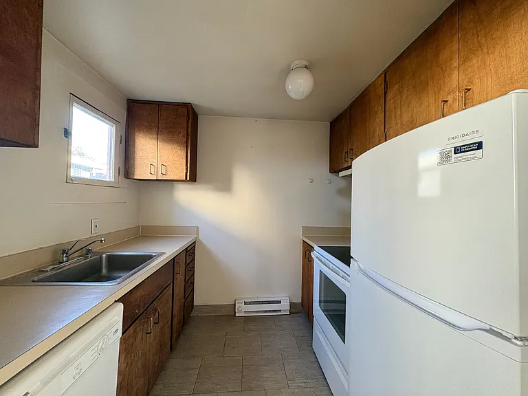 446 E 12th Ave #2 — Photo 4