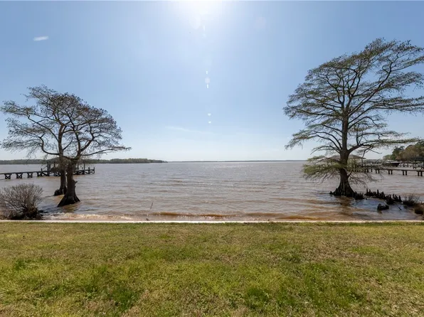 22501 Cypress Point Rd, Williamsburg, VA 23185