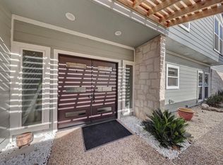 356 Englewood Dr, Kerrville, TX 78028