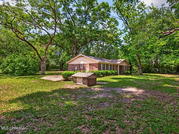 2nd image of 21601 Magnolia Springs Rd