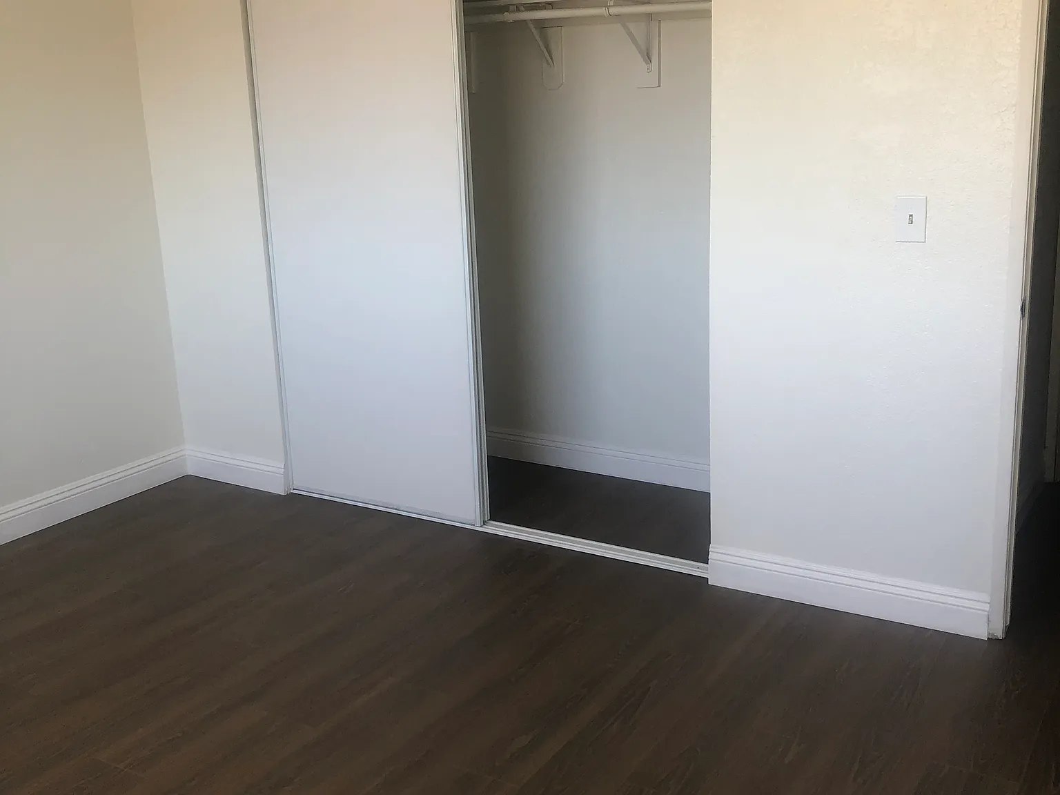 3 bed, 2.5 bath, 1700 sqft, $3,950 — Photo 1