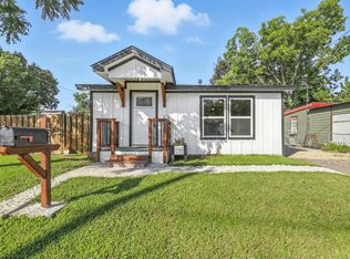 101 Sandy St, Cleburne, TX 76031