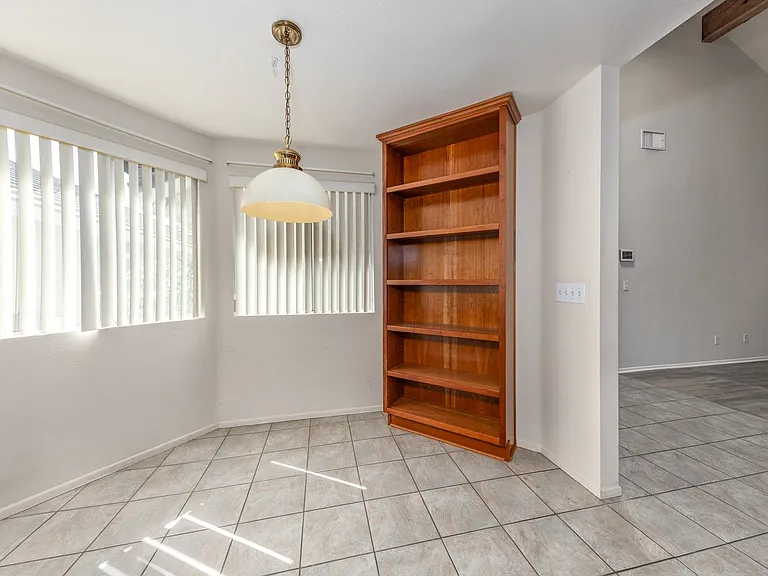 25698 Huron St — Photo 13
