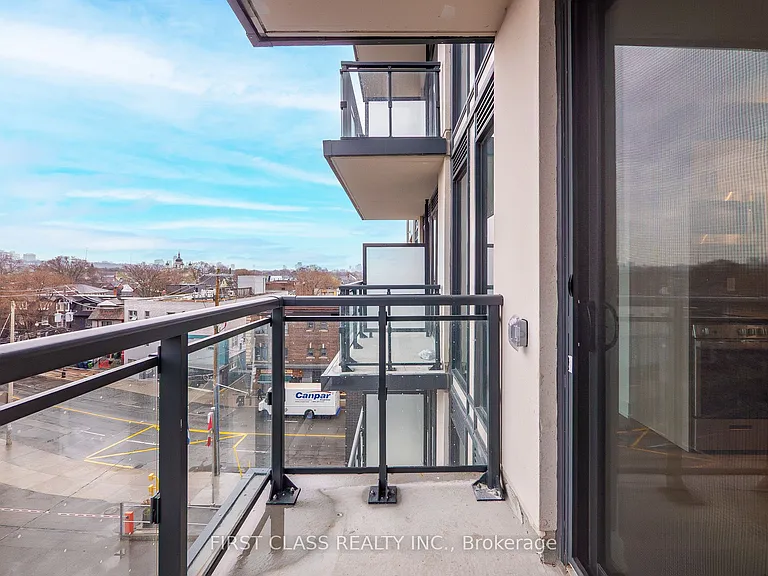 758 Dovercourt Rd #612 — Photo 23