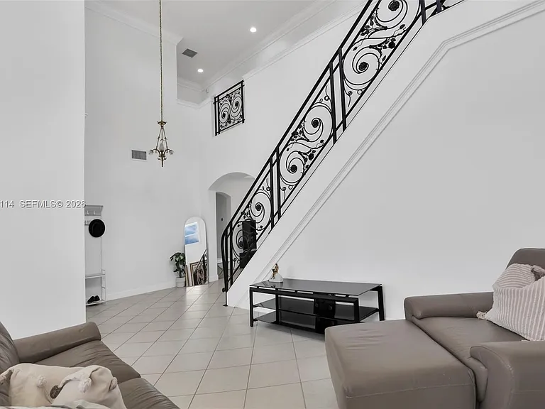 15270 SW 115th Ter — Photo 4