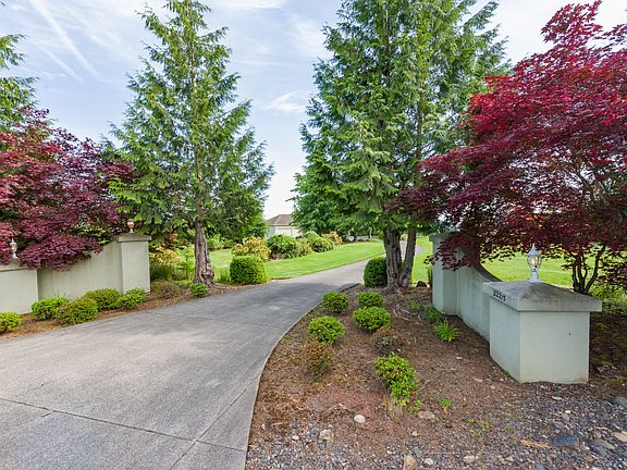 2nd image of 22215 NE 128th Cir