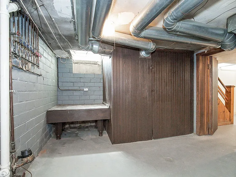 3715 Avalon Rd — Photo 31