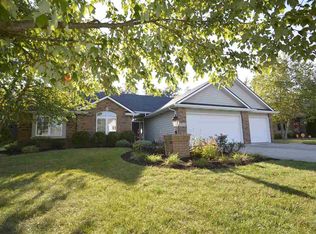 10003 Downeys Lndg, Fort Wayne, IN 46825