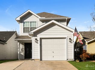 1441 Pine Ln, Fort Worth, TX 76140