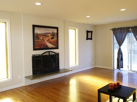 3rd image of 22800 Upper Dorre Don Way SE