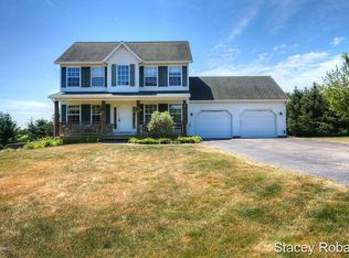 12880 Jordan Meadows Ct NE, Lowell, MI 49331