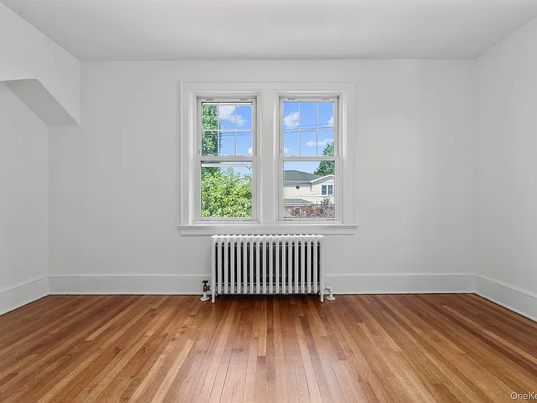 51-53 Park Ave #51 — Photo 16