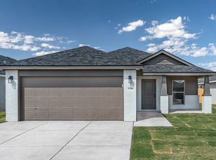 8384 Greentree Dr, Lenexa, KS 66227