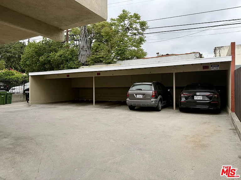 1346 S Cochran Ave #2 — Photo 9