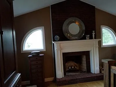 1901 Greenbrier Cir — Photo 11