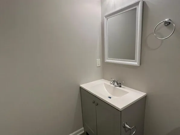 1307 Washington #K-101, Washington, DC 20003