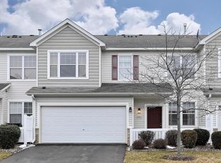 882 Princeton Ave, Shakopee, MN 55379