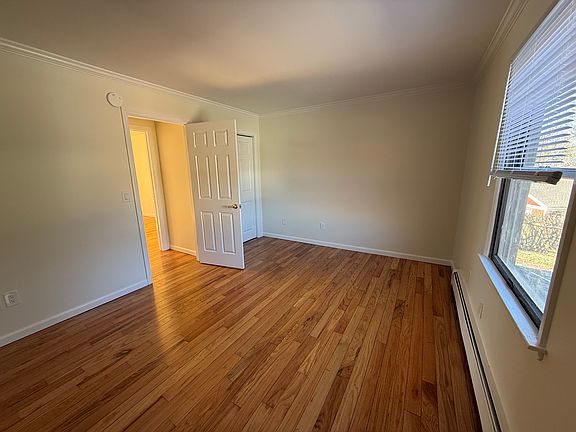 3rd image of 156 Main St