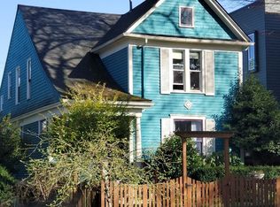 218 17th Ave E #B, Seattle, WA 98112