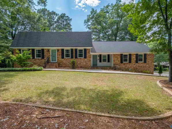 601 Browning Dr, Gadsden, AL 35904