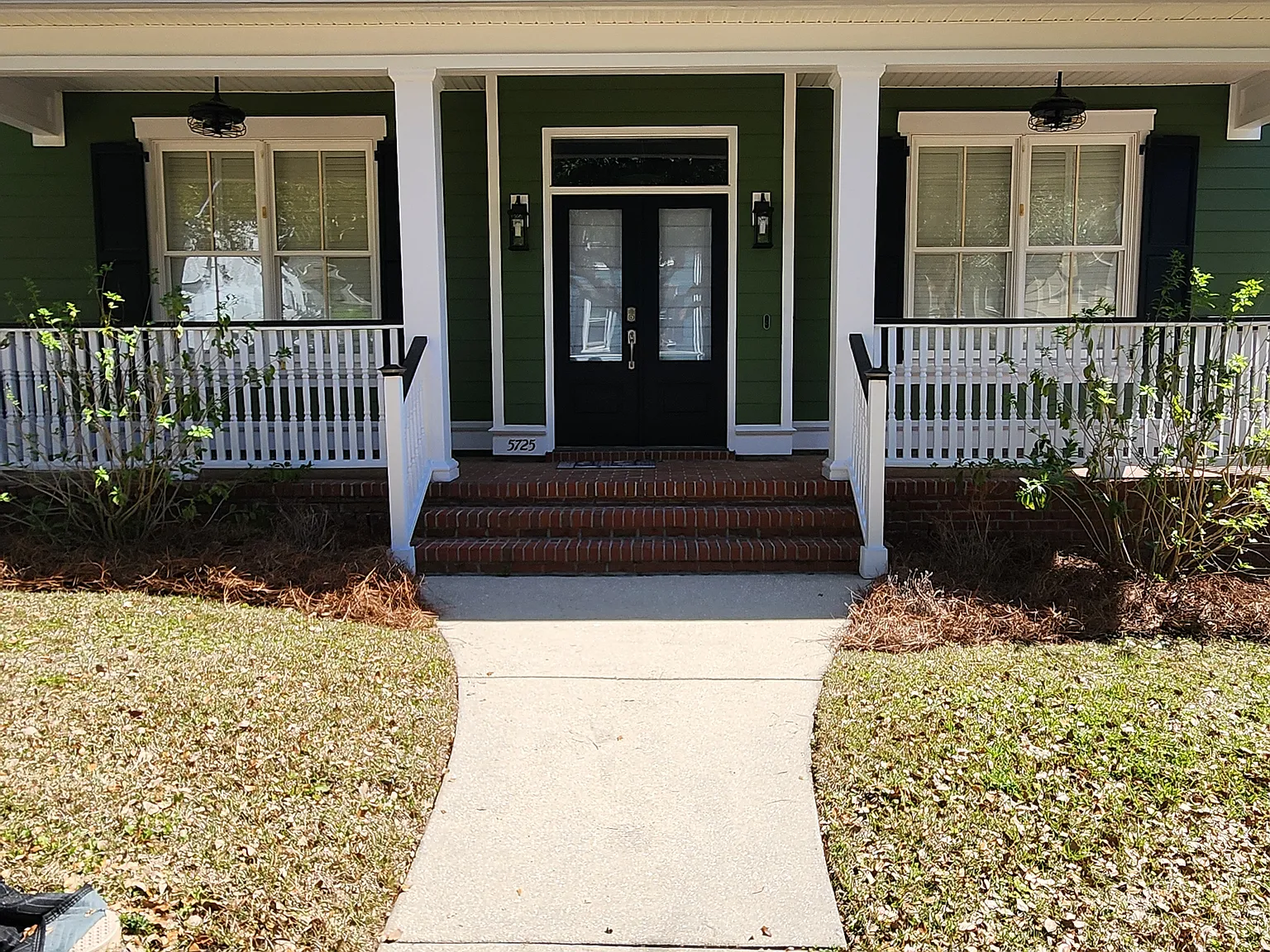 3 bed, 2.5 bath, 2080 sqft, $3,000 — Photo 2